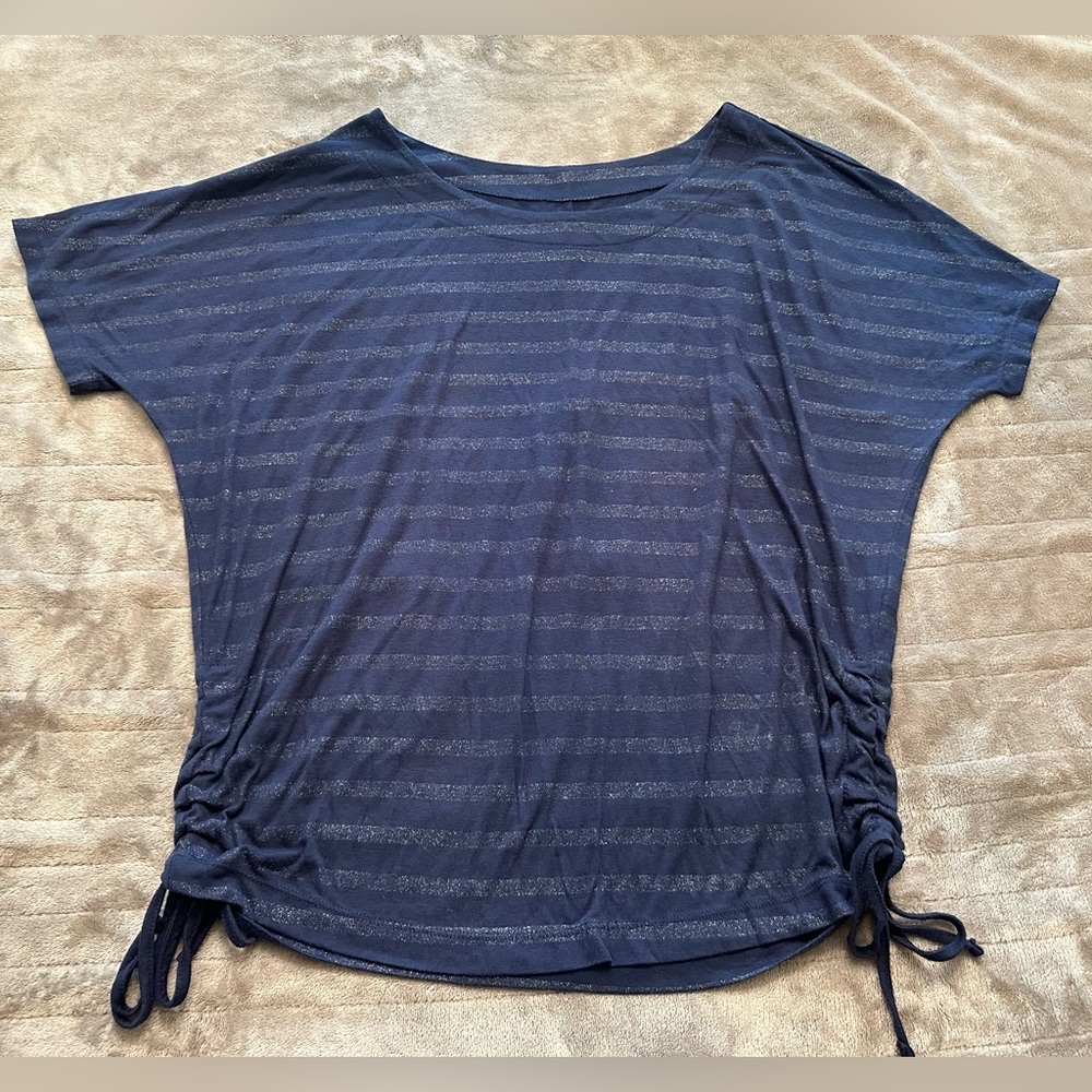 Cute navy short-sleeved shirt from Ana. Size small.